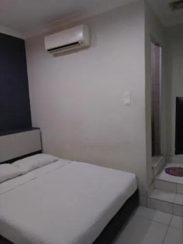 Hotel Rim Global Pj21, hotel di Kampong Baharu Sungai Way