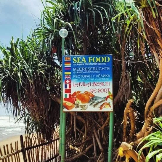 Lavila beach cottage, hotel u gradu Vaduva