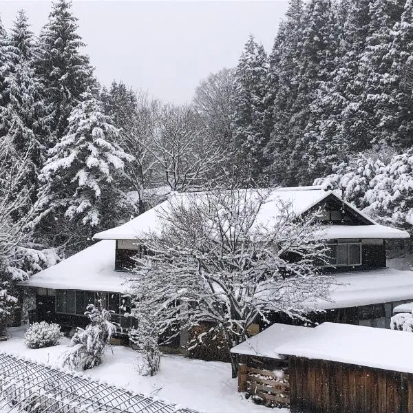 KOMINKA guest house, hotel in Omachi