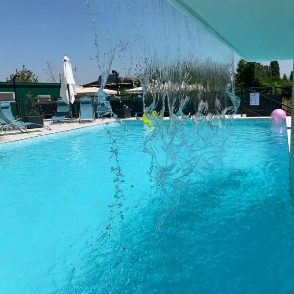 Villa Patrizia, hotel Mostaccianóban
