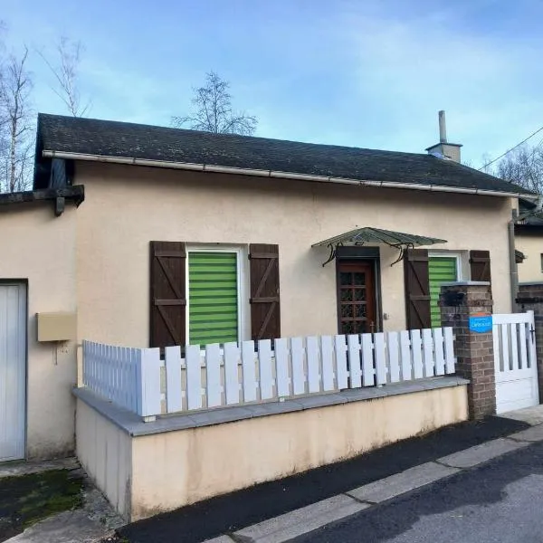 Le chêne BuBu, hotel em Deville