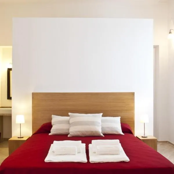 Nisí, hotel v destinaci Crotone