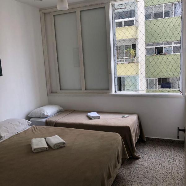 Apartamento Las Palmas - 100m da Praia Pitangueiras, Estacionamento, Café da Manhã - Foto 2
