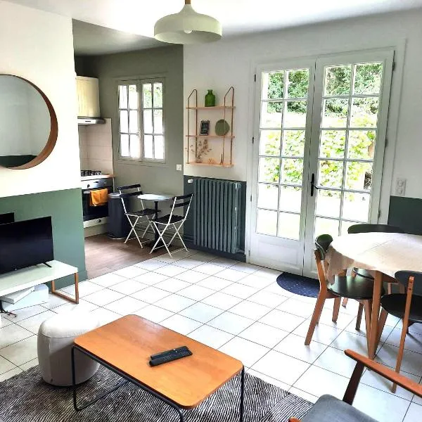 Magnolia Cottage, hotel di Maisons-Laffitte