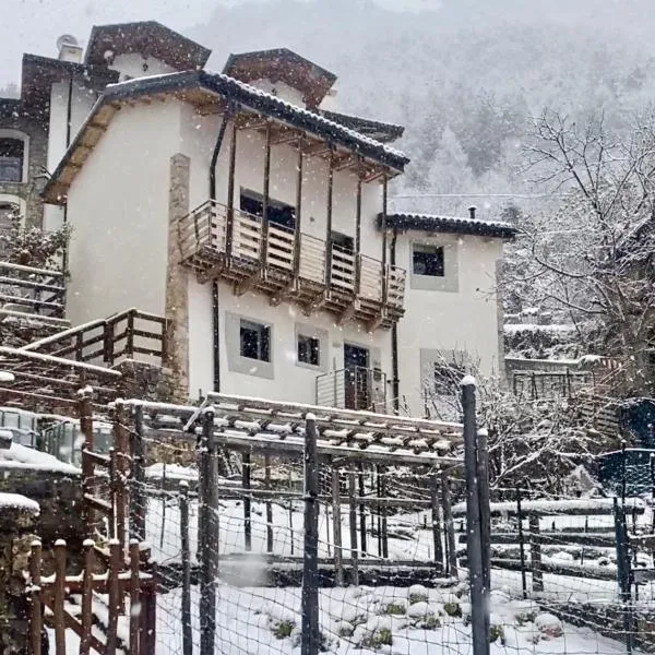 CIELO E TERRA Chalet Zencheri con vista panoramica, ξενοδοχείο σε Piazza