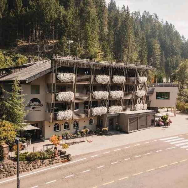 Das Mondschein – hotel w mieście Obereggen