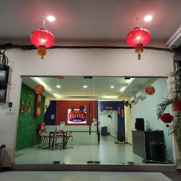 Mass Hotel, hotel v destinaci Kampong Kerayong