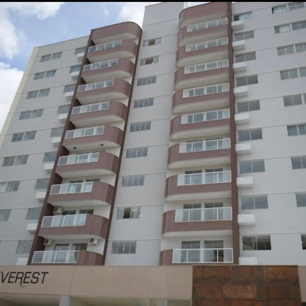 Condomínio Everest Flat