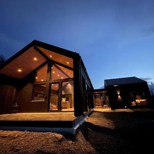 Nybygget arkitekt tegnet Snøhetta i vakker natur, hotel in Sand