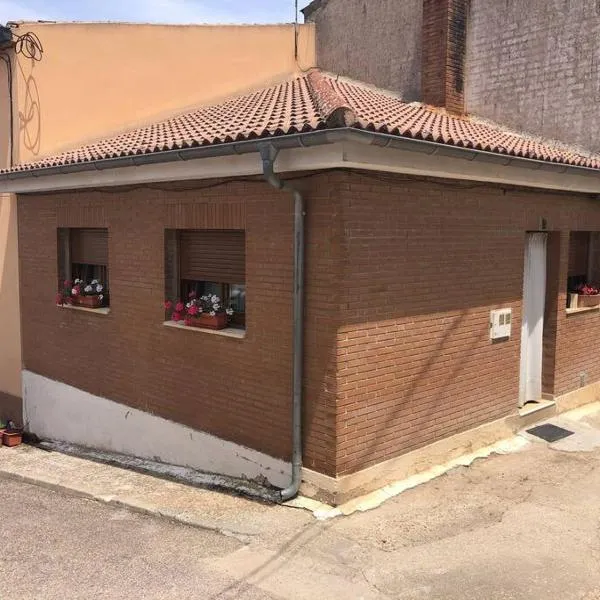 La Cuesta Verde. Mini hogar, ξενοδοχείο σε Adrada de Haza