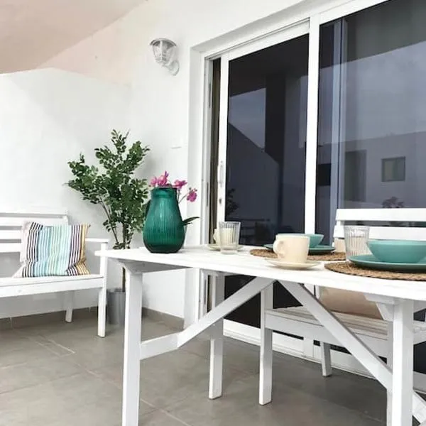 Apto Zaranda Puerto del Carmen a 150 m de la playa, khách sạn ở Puerto del Carmen