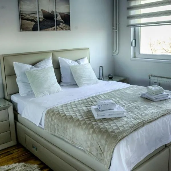 Irina Lux Apartment, hotel v destinaci Negotin