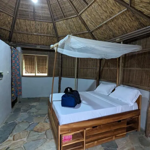 REFUGE du MONT AGOU, hotel en Liatonou