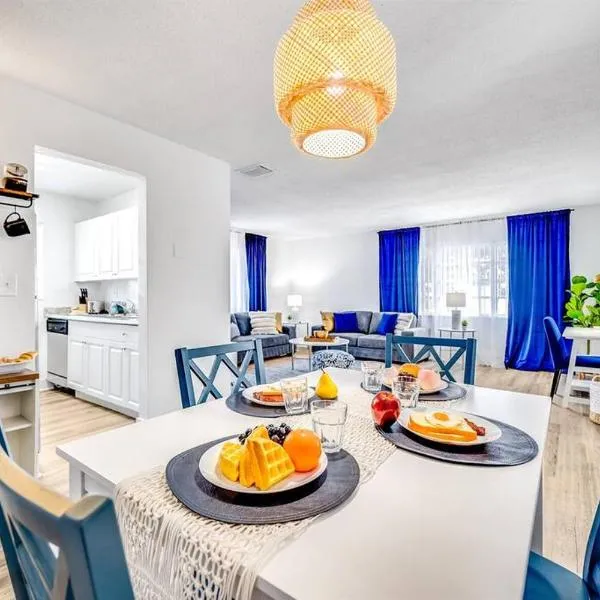 Adorable Condo in Peaceful Area - Palm Wave Says, hotel in Coconut Creek