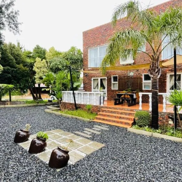 Plattekloof Premium Lodge, hotel in Plattekloof