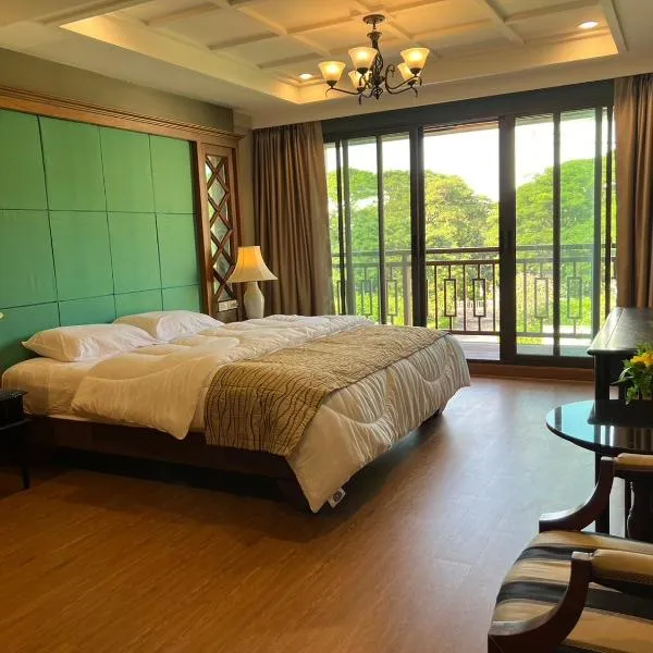 Quinstel Guesthouse, hotel v destinaci Bangkok