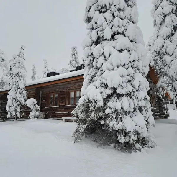 Tunnelmallinen kelohonkamökki (paritalon puolikas) Rukalla, khách sạn ở Kuusamo