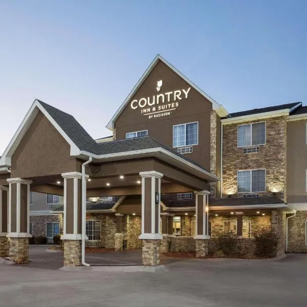 Country Inn & Suites by Radisson, Topeka West, KS, hotel en Menoken