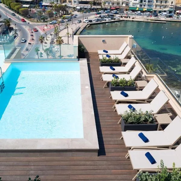 Portside Lodge, hotel in Marsaskala