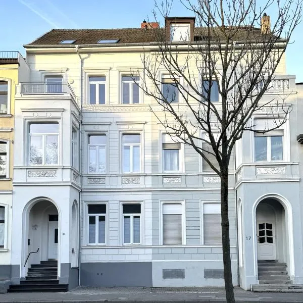Der Schwan, Innenstadt, 2022 renoviert, hotel in Düren - Eifel