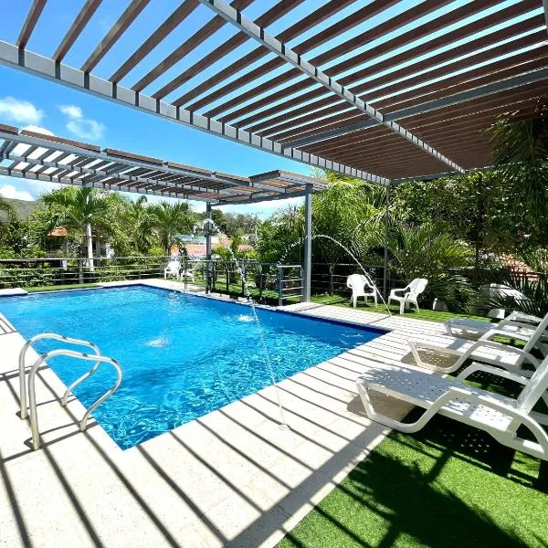 Fantástica CASA FINCA piscina priv, wifi, tv, hotel v destinaci Ricaurte