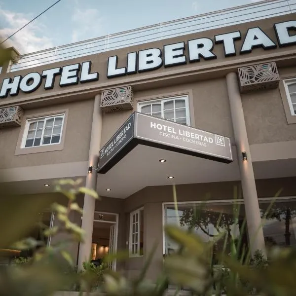 Hotel Libertad – hotel w mieście Villa Icho Cruz