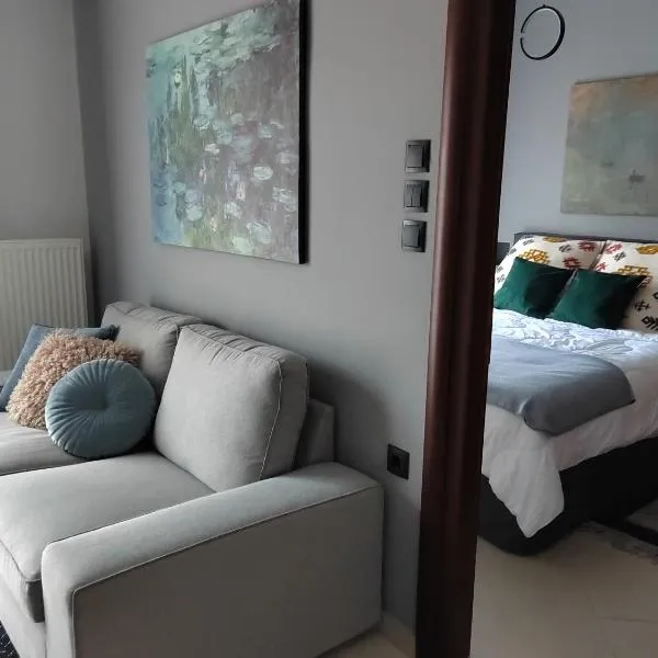 North Key - Cozy apartment with a beautiful view，克桑西的飯店