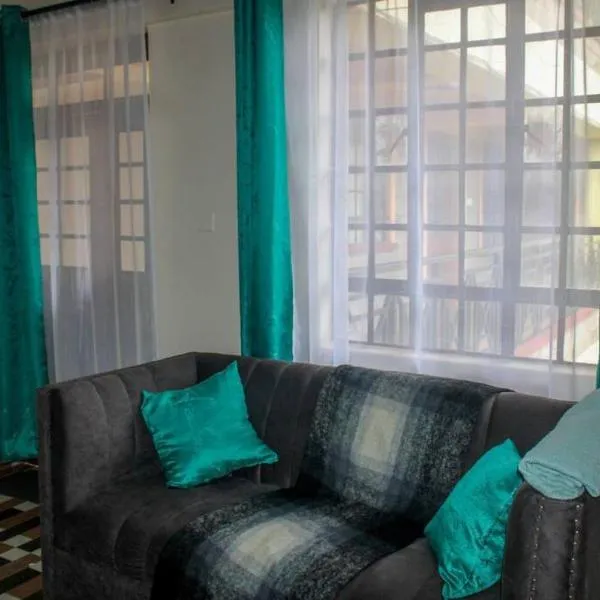 Eagles one bedroom in Kisii CBD with Balcony, hotel i Keroka