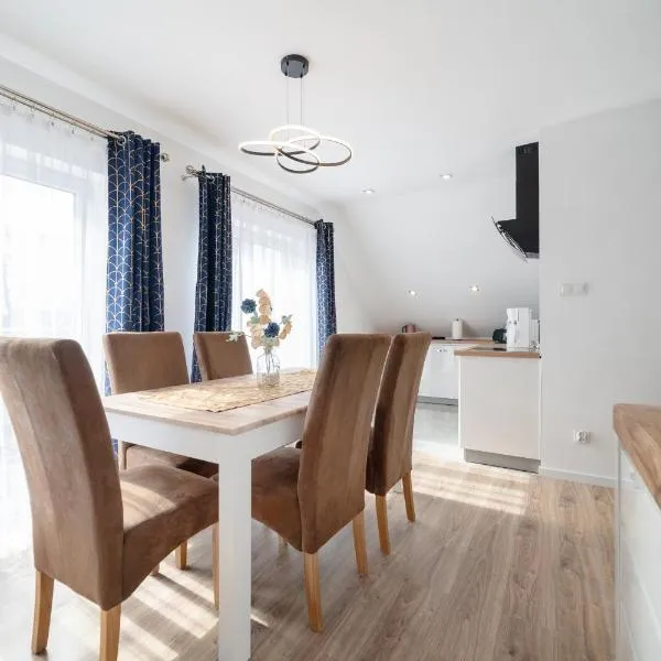 Apartamenty i Pokoje Gościnne Willa Dawid, hotel a Jastarnia