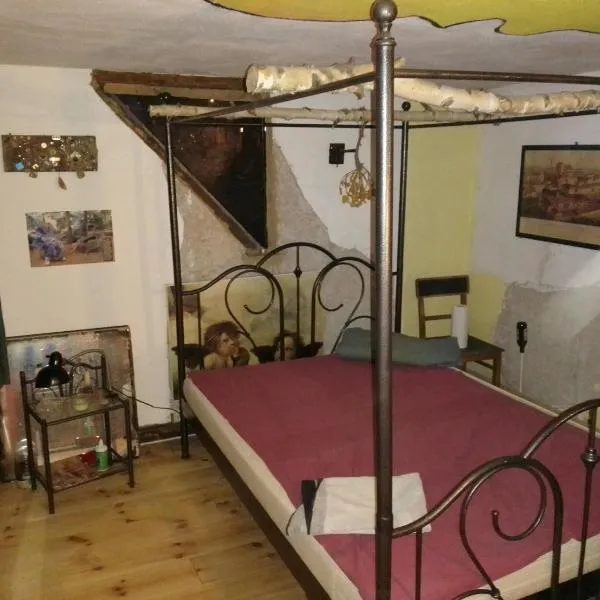 Zum stillen Himmelbett in Lichtenwalde, hotel v destinaci Niederwiesa