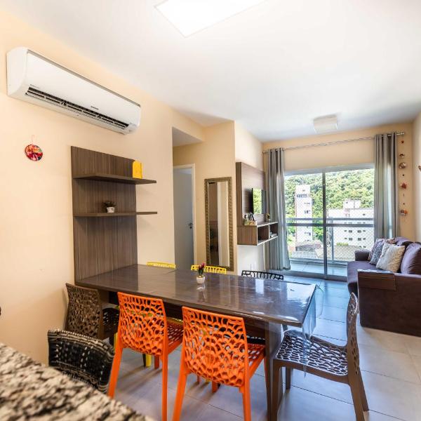 2 quartos na Enseada a 9 min da praia com Wi-fi e Tv Smart