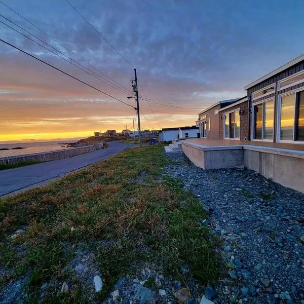 2 Bedroom 2 Bathroom Oceanfront Oasis, hotel v destinaci Bonavista