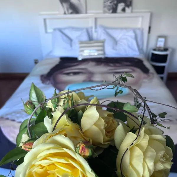 Breakfast at Tiffanys: Queenstown şehrinde bir otel