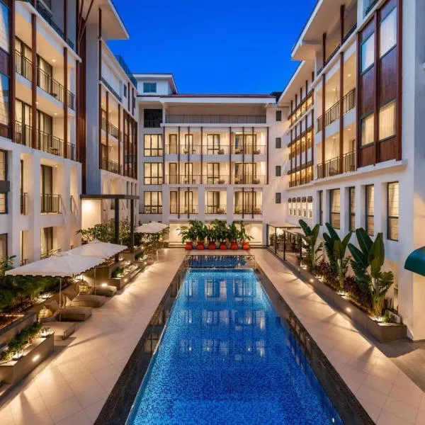 The Astor - All Suites Hotel Candolim Goa, hotel v destinaci Candolim
