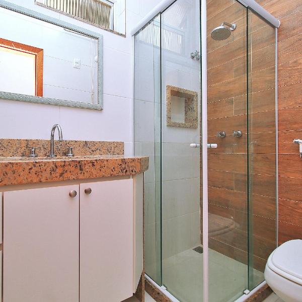 Quarto e sala cercado de natureza p/ 5 pessoas - Foto 3