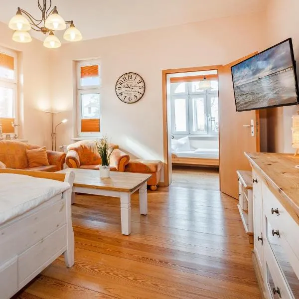 Villa Holtz Ferienwohnung Holtz 1, hotel v destinaci Zinnowitz