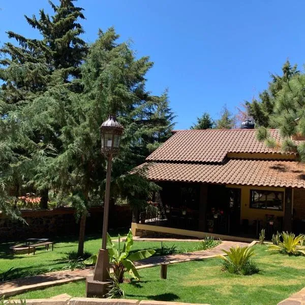 Cabaña No.1 Puerta del Bosque Mazamitla., hotel v destinaci Mazamitla
