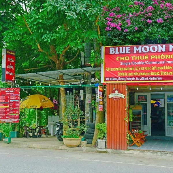 Blue Moon Motel, hótel í Yên Ha
