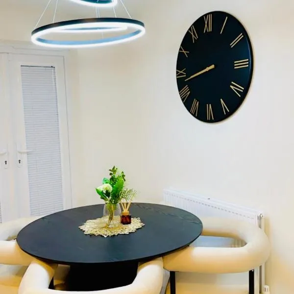 Mo Apartment, Hotel in Accrington