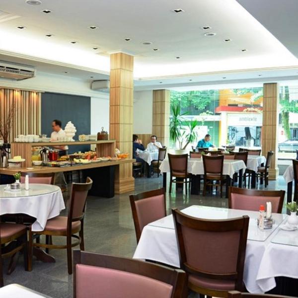 Castel Plaza Hotel - Foto 4