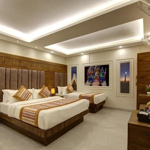 BLESS INN - Near New Delhi Railway Station & Connaught Place photo 2