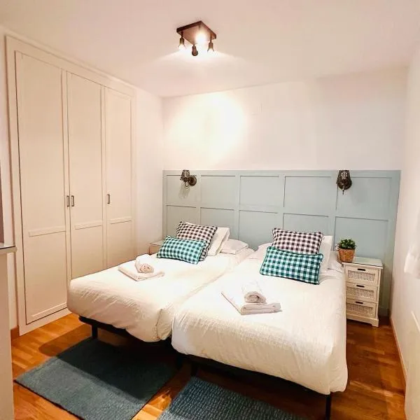 Apartamento La Larri, hotel u gradu Bielsa