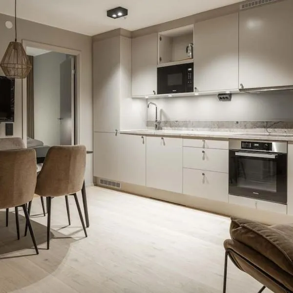 Mountain Retreat for 4 in Are Ski-In Ski-Out Apt- No Windows, hotel in Åre