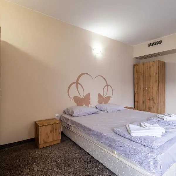 Yubim rooms & free private parking, hotel em Kostinbrod