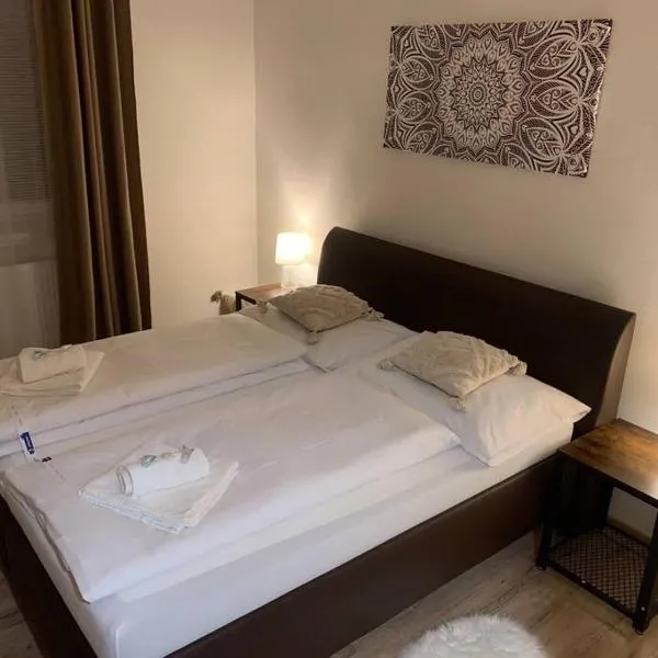 Přízemí v parku. (Apartment no.8), hotel ve Znojmě