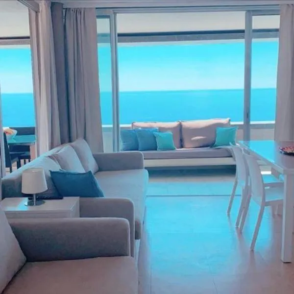 COSTA PLANA - Unique Apartment for 8 PAX, hotel in Cap d'Ail