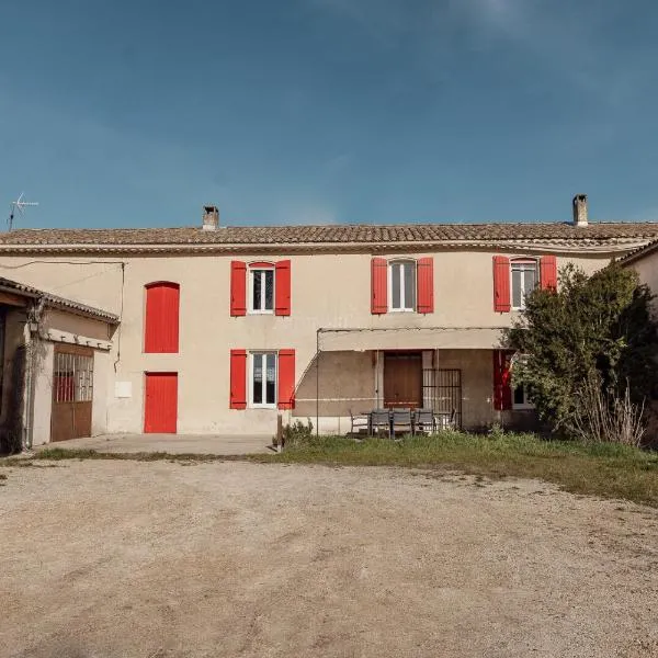 La ferme du 645, hotel em Entraigues-sur-la-Sorgue