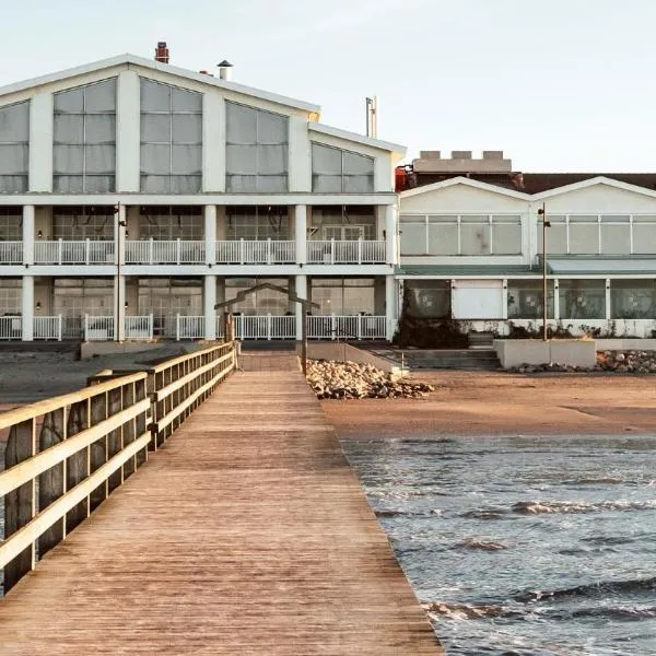 팔켄베리에 위치한 호텔 팔켄베르그 스트란드바트