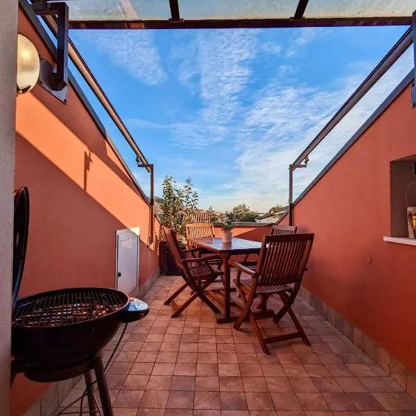 Cozy Family Retreat/ 5 pl/ 1h drive from Venice, Hotel in Caldiero