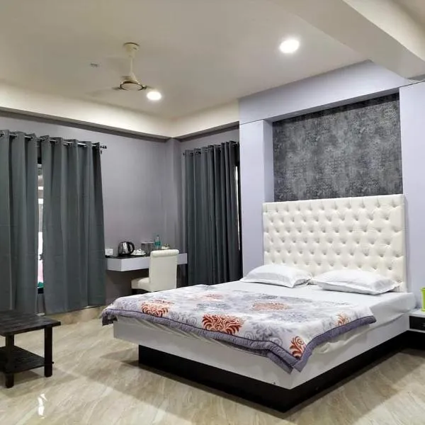 RaDiant Club & Resort, hotel v destinaci Imphál